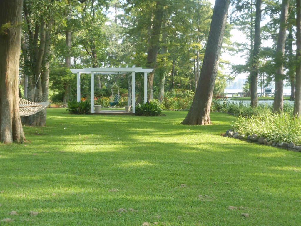 The Pond House Inn Елизабет Сити Екстериор снимка